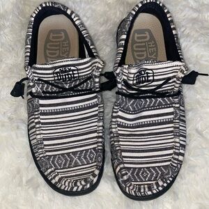 COPY - HEY DUDE wally casual shoe in serape black gravel Mens sz 10